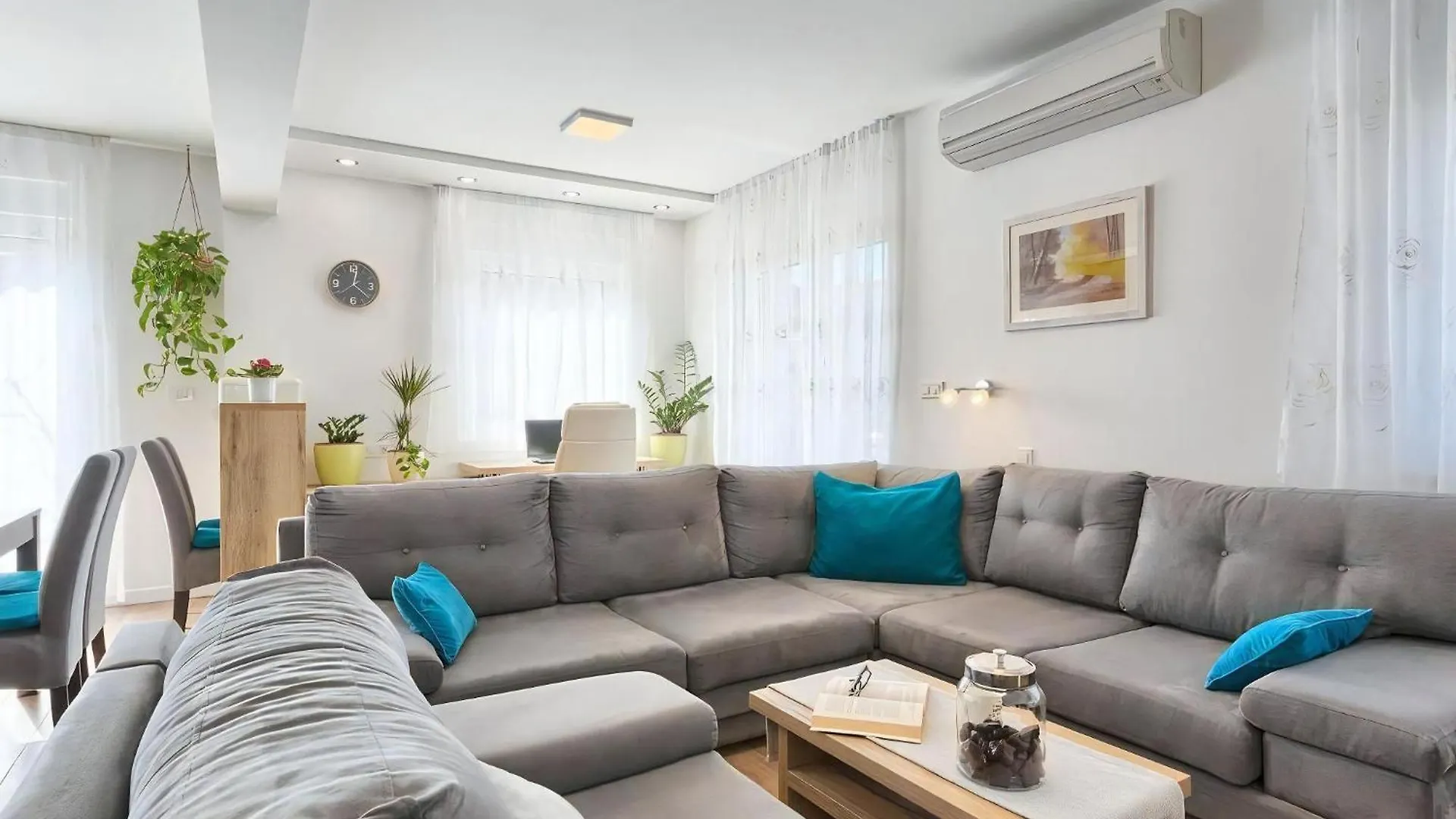 PUY Ferienhaus Bokan